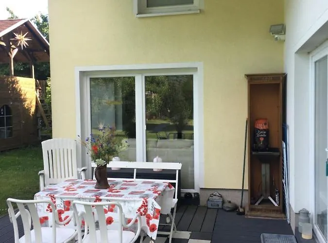 בית נופש Am Park *