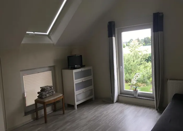 Am Park بيت للعطل لبسيا